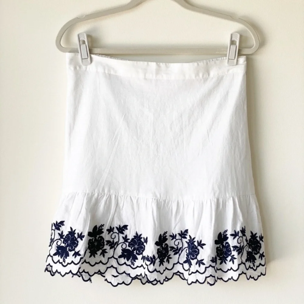 J Crew Skirt White w/Navy Embroidery Size‎ XS linen blend summer vocation travel